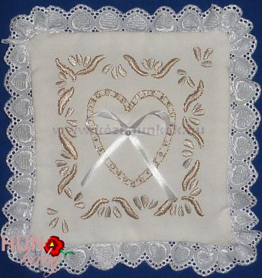 Gyűrűpárna Szíves modern - 25x25 cm - arany