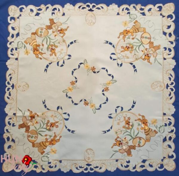 Húsvéti terítő gépi világos drapp nyuszis 85x85 cm-3433-01 Husveti Terito Gepi Vilagos Drapp Nyuszis 85x85 Cm 3433 01 600x589