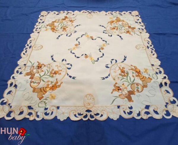 Húsvéti terítő gépi világos drapp nyuszis 85x85 cm-3433-01 Husveti Terito Gepi Vilagos Drapp Nyuszis 85x85 Cm 3433 04 600x490