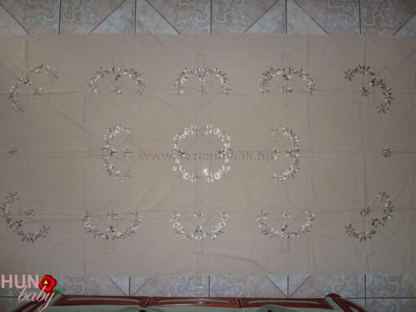 NAGYterítőK DRAPP kosaras 260x150 cm