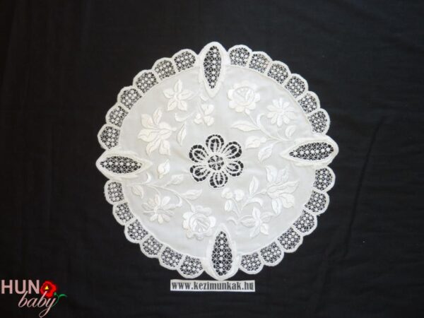 RISELT Terito Feher Kor 31 Cm 02 600x450