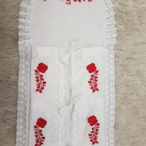 Pólyahuzat újszülötteknek - kézzel hímzett magyaros kalocsai mintával - Áldáska