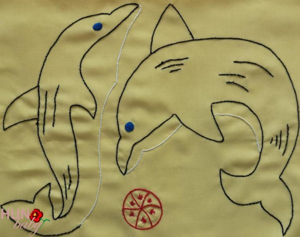 Párnahuzat előnyomott delfines 58x45 cm