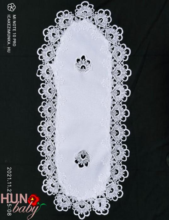 Csipkés szélű terítő fehér 85x35 cm-2903-01 Csipkes Szelu Terito Feher 85x35 Cm 2903 01