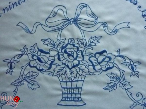Falvédő hímzett, Elvirának nincsen párja 82x55 cm