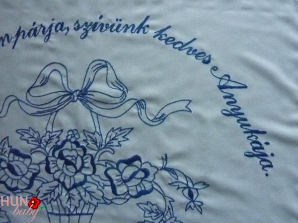 Falvédő hímzett, Elvirának nincsen párja 82x55 cm