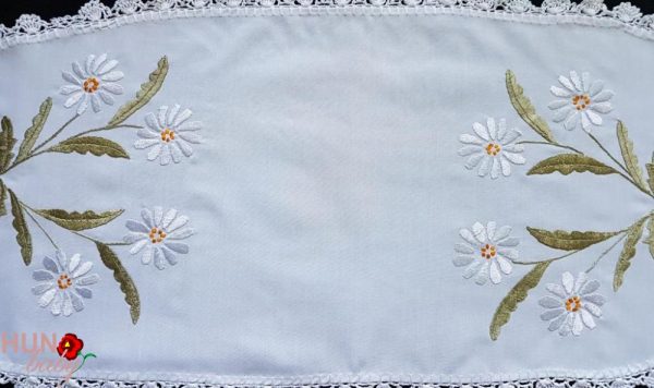 Hímzett margarettás terítő,horgolt 88x38 cm-01 Himzett Margarettas Teritohorgolt 88x38 Cm 03 600x356
