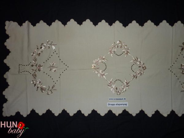 Hímzett nagyfutó drapp kalocsai luggalt 140x60