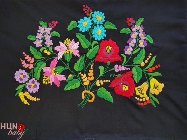 Hímzett párnahuzat kalocsai fekete 55x40cm