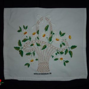 Hímzett párnahuzat kosaras 55x40cm