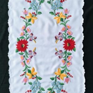 Hímzett terítő kalocsai 85x38 cm