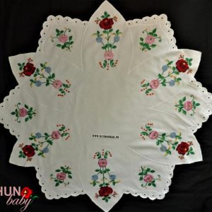 Hímzett terítő kalocsai kör 85 cm