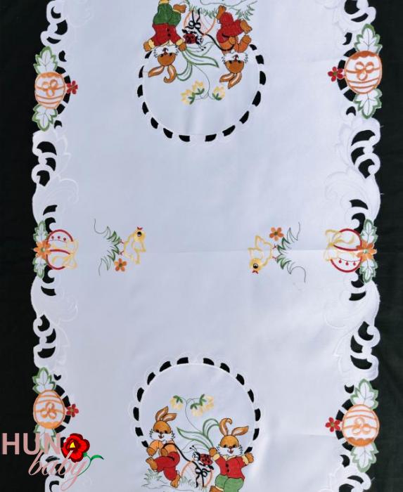 Húsvéti terítő gépi fehér nyuszis 120x60 cm-3412-01 Husveti Terito Gepi Feher Nyuszis 120x60 Cm 3412 02