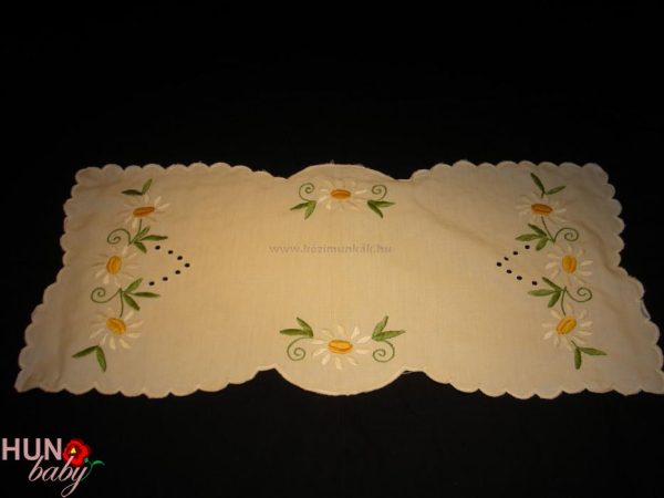 KISTERITO Margaretas Mintaval 54x27 Cm 4513 600x450