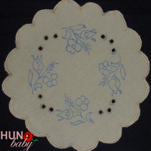Kisterítő drapp szegett luggalt 18cm (előnyomott)