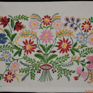 Párnahuzat előnyomott virágos 58x45 cm