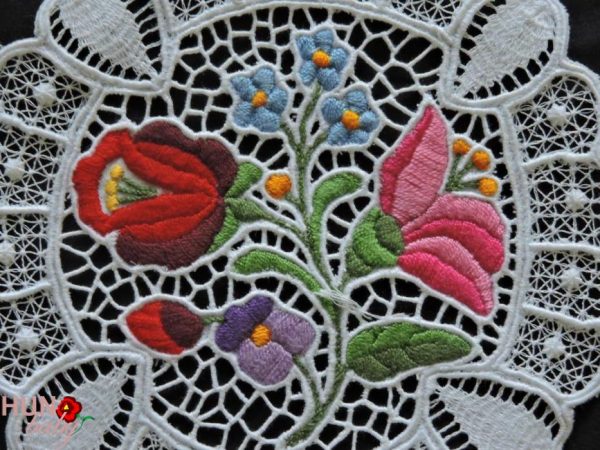 Riselt Terito Attort Kalocsai 18.5 Cm 2079 02 600x450
