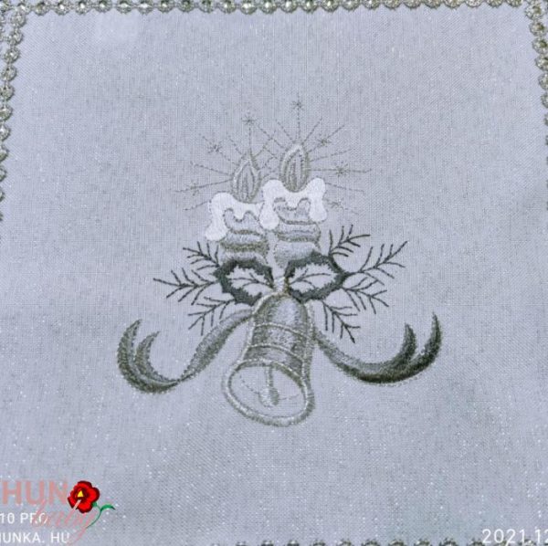 Karacsonyi Terito Gepi Feher Flitteres 30x30 Cm 02 600x598