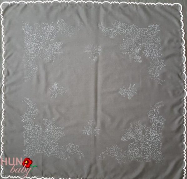 Elonyomott Fekete Alapon Szegett Kalocsai 85x85 Cm 3167 01 600x573