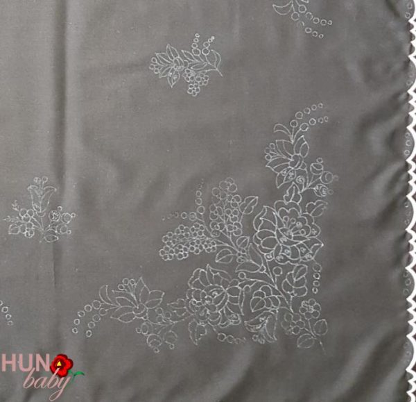 Elonyomott Fekete Alapon Szegett Kalocsai 85x85 Cm 3167 03 600x579