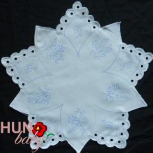 Előnyomtt terítő kalocsai szegett 30 cm