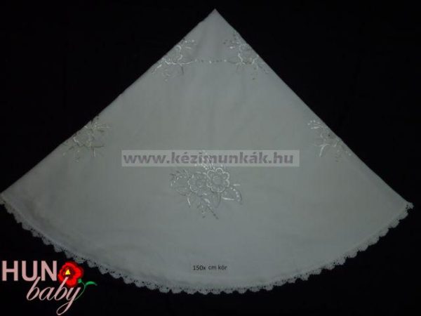 Hímzett terítő fehér, riselt 150 cm